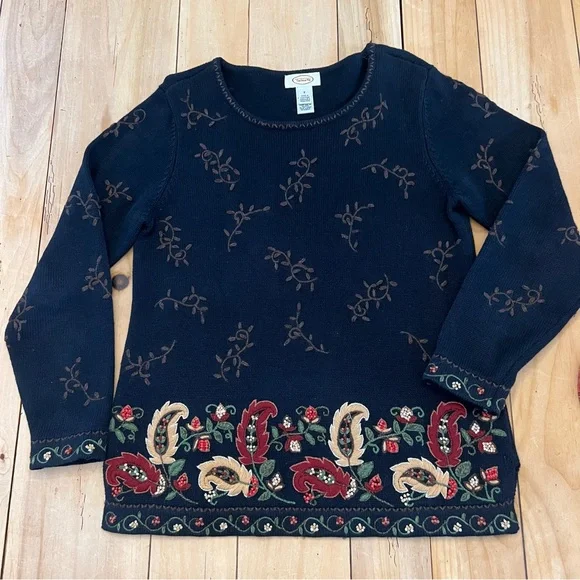 Fall/Winter Ensemble: Talbots Sweater, Silk Devoré Scarf, Effy Locket, Cat Purse